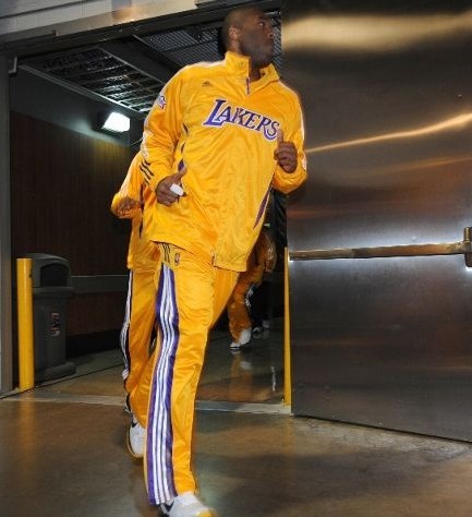 方面作出改 方面作出改