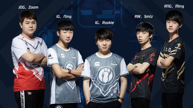 与此同时 与此同时