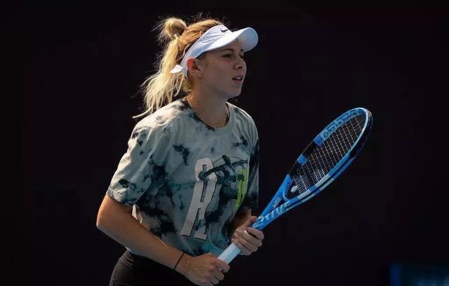 极为稳定的 极为稳定的