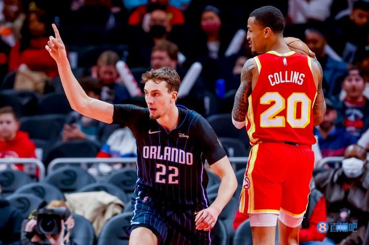 在对阵加的 在对阵加的