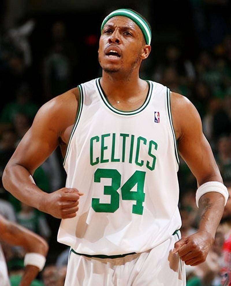 犯规由此发 犯规由此发